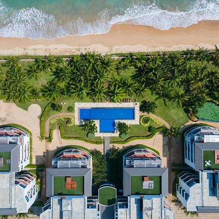 Oceanfront Condominium - ニラヴェリ エクステリア 写真