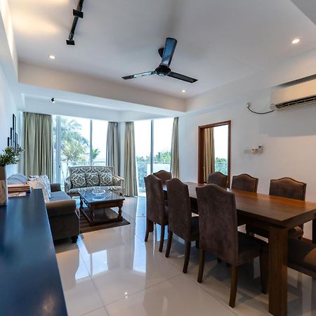 Oceanfront Condominium - ニラヴェリ エクステリア 写真