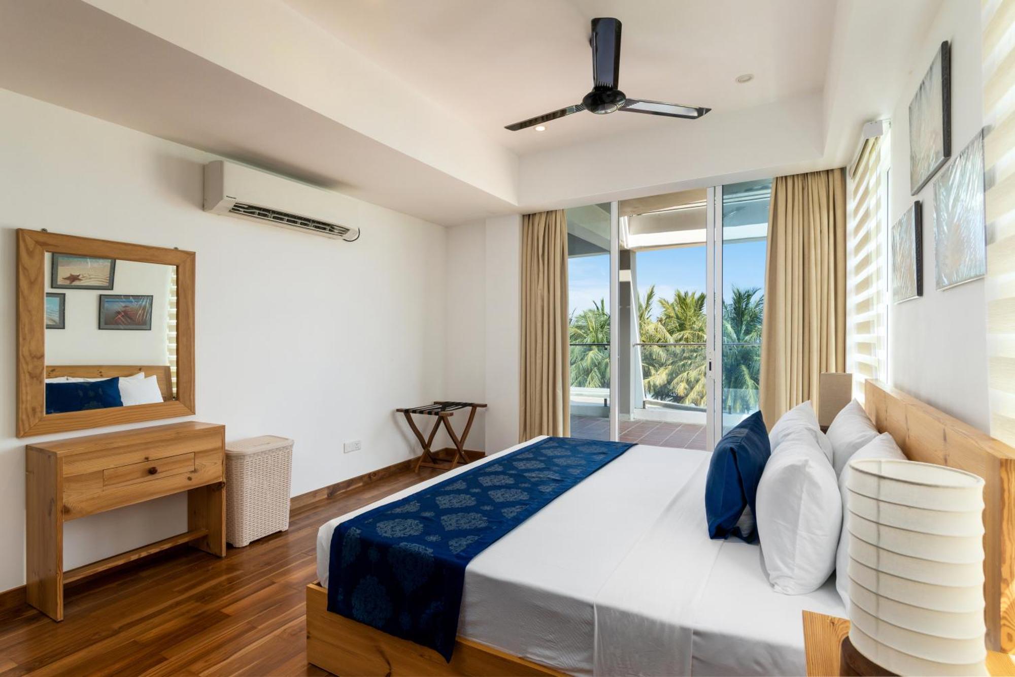 Oceanfront Condominium - ニラヴェリ エクステリア 写真